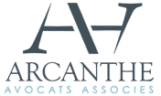 Logo Arcanthe Avocats Associés avec monogramme AH stylisé en gris anthracite et bleu ciel.